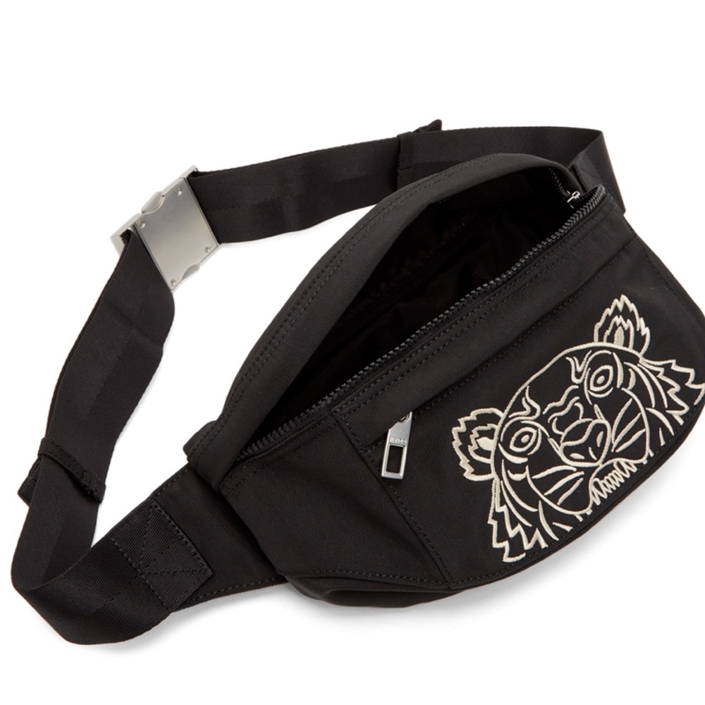 Kenzo Pouch